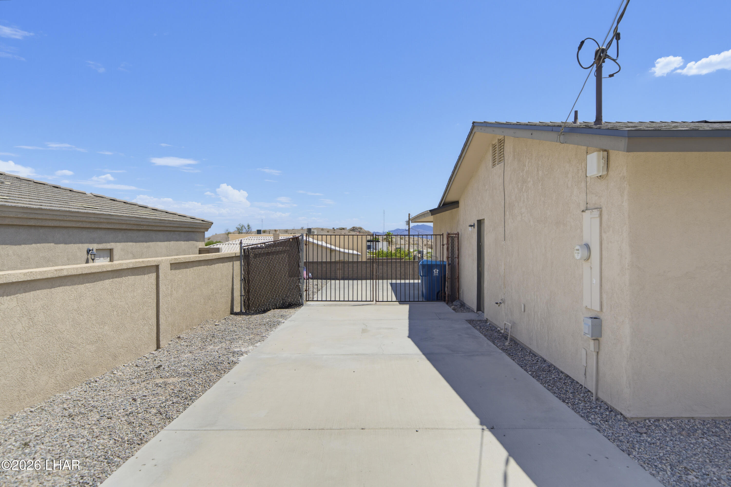 4293 Trotwood Dr