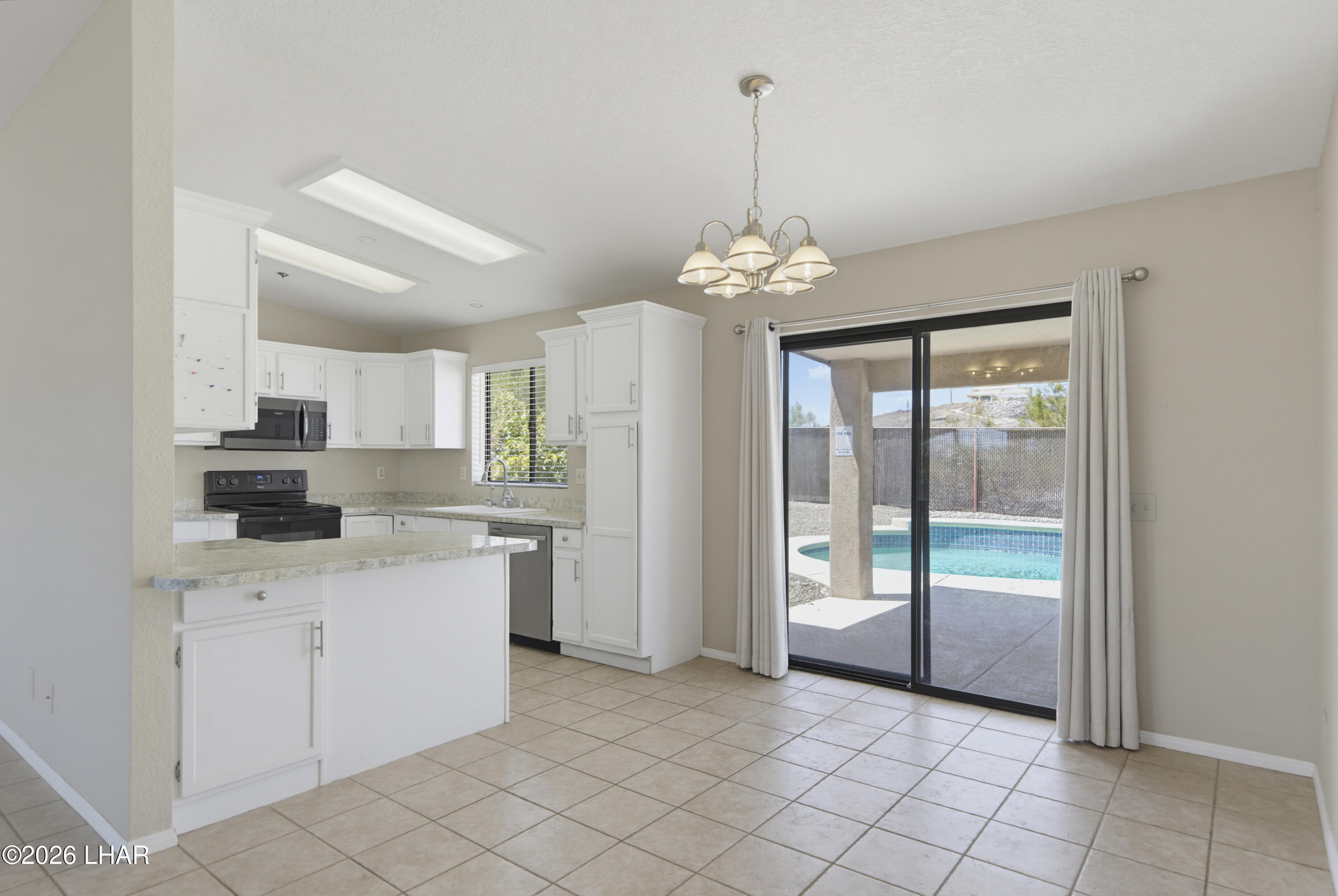 4293 Trotwood Dr