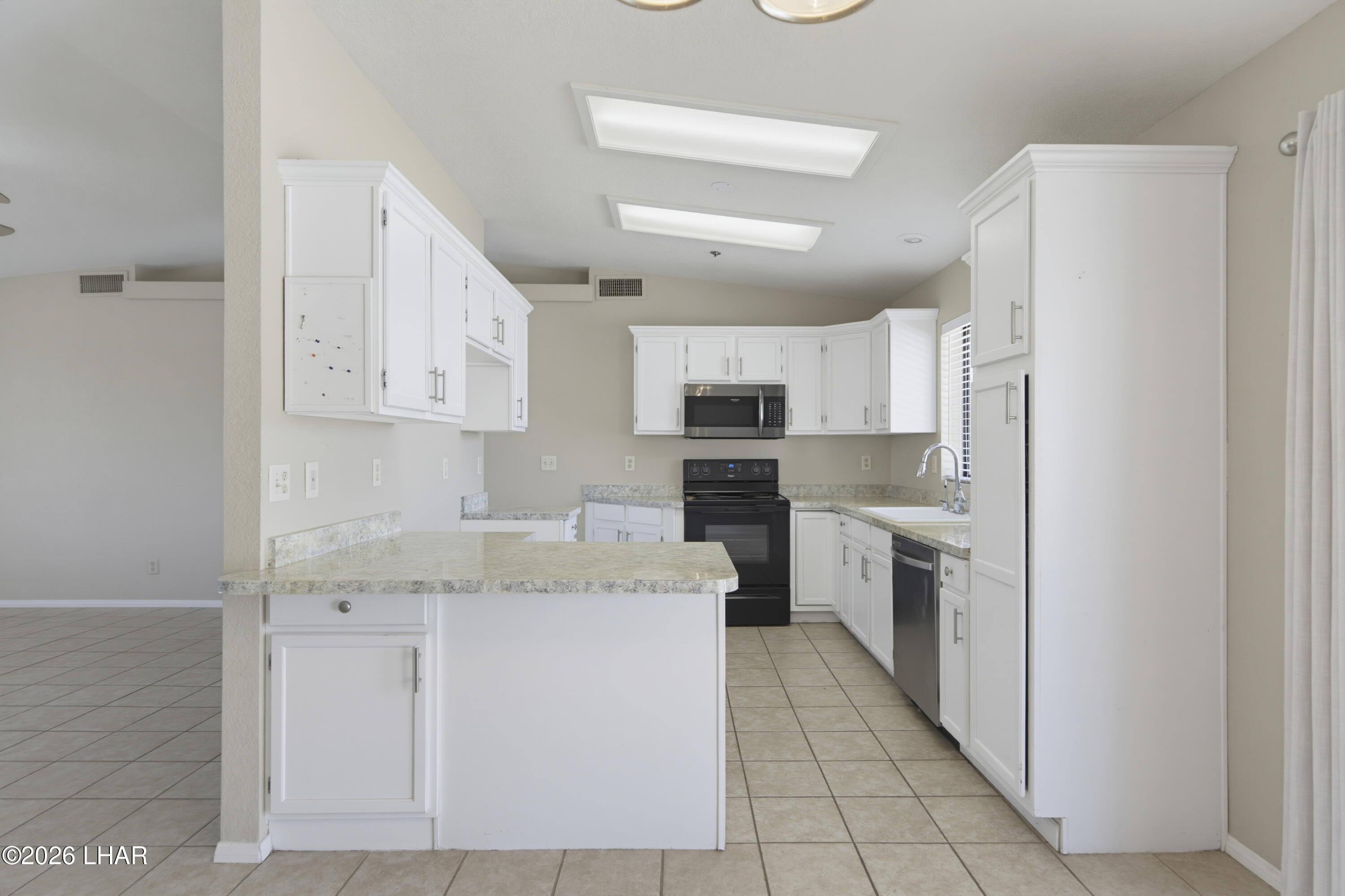 4293 Trotwood Dr