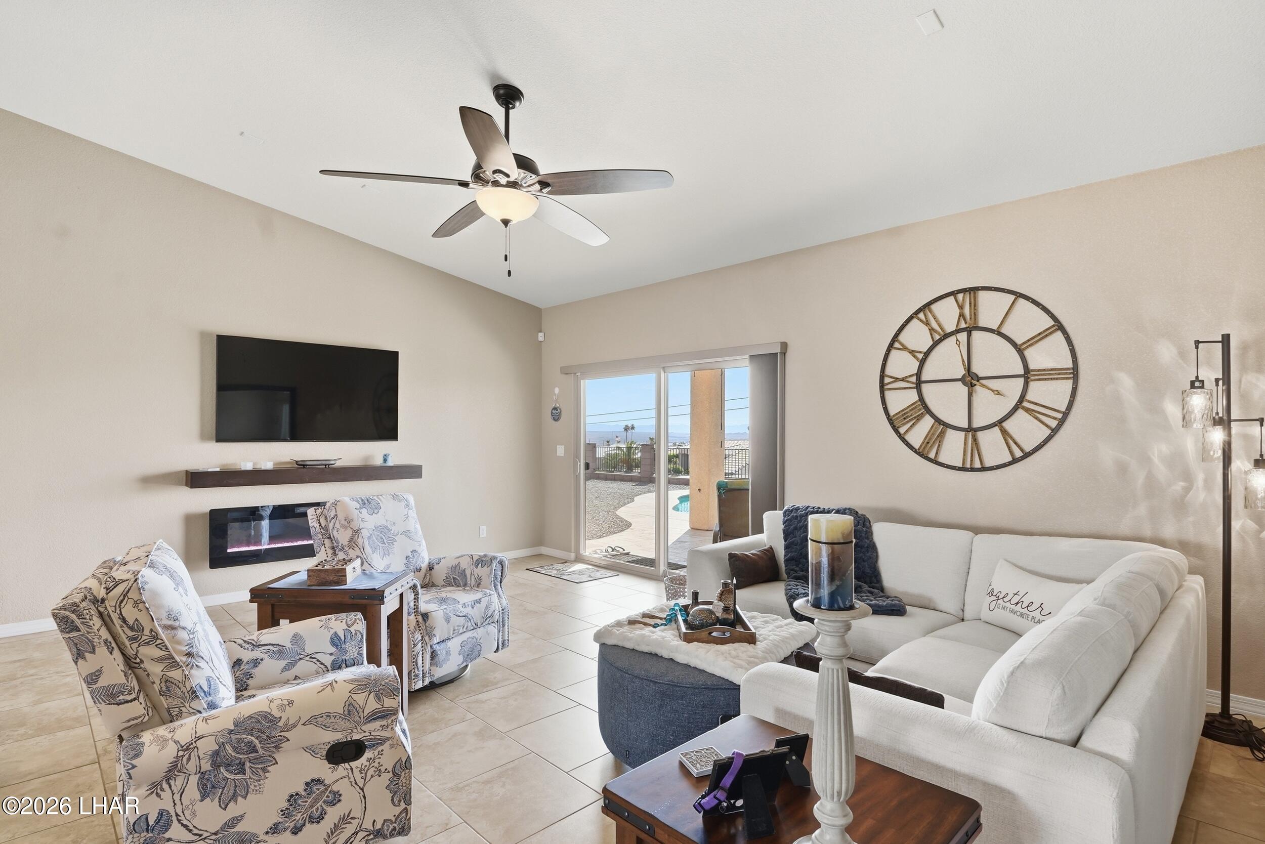 2969 Pony Cir