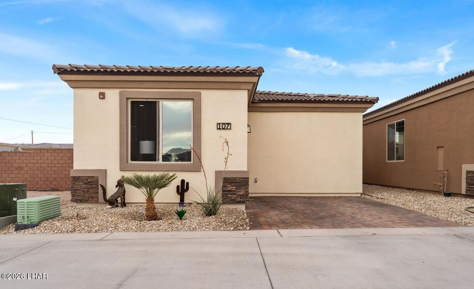 3080 Arapaho Dr 108