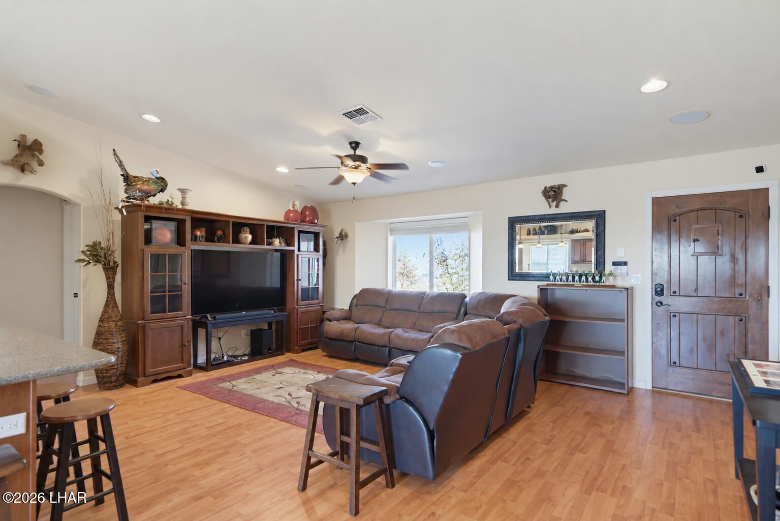 1547 Hawkeye Dr