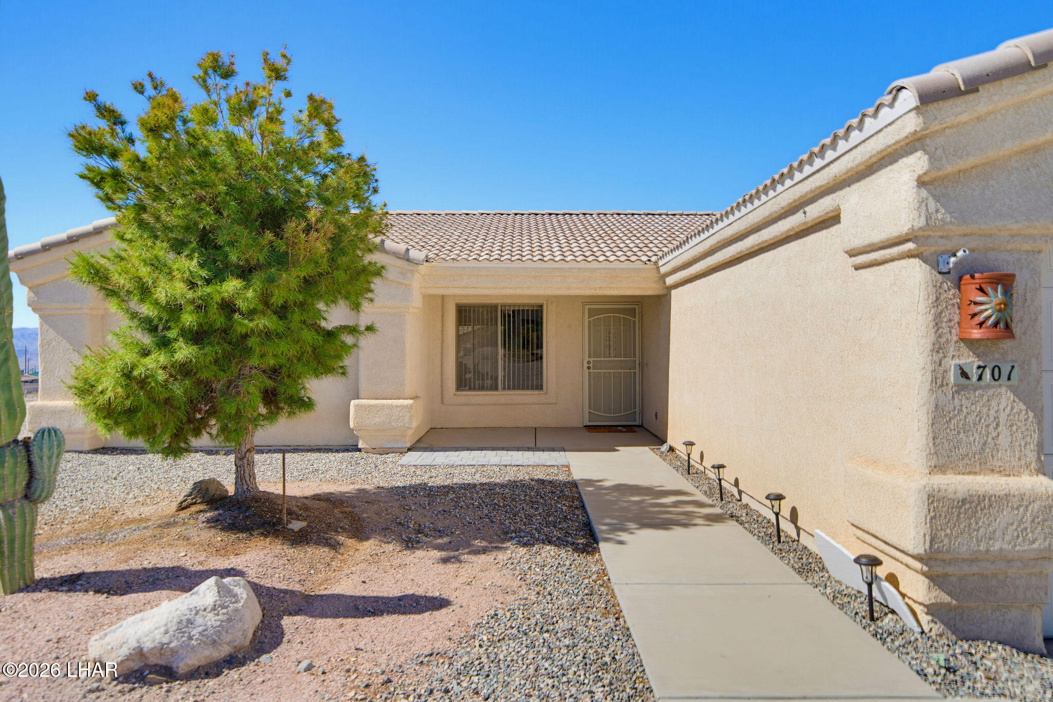 701 Desert View Dr