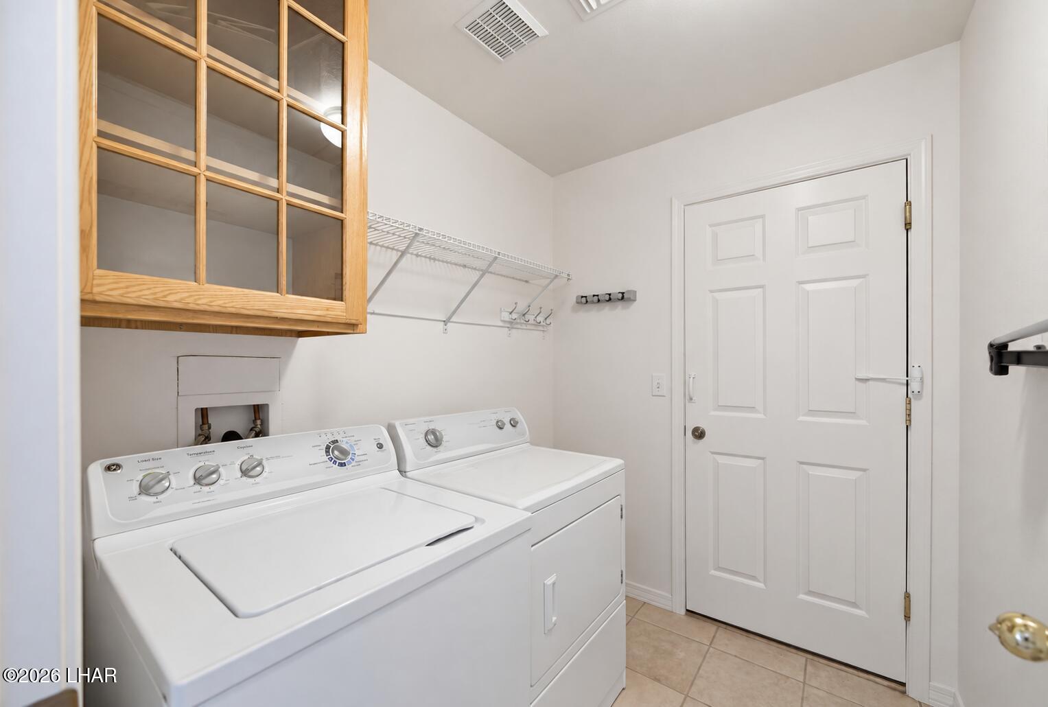 701 Desert View Dr