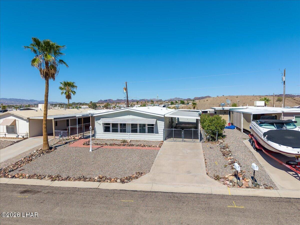 3104 E William Dr