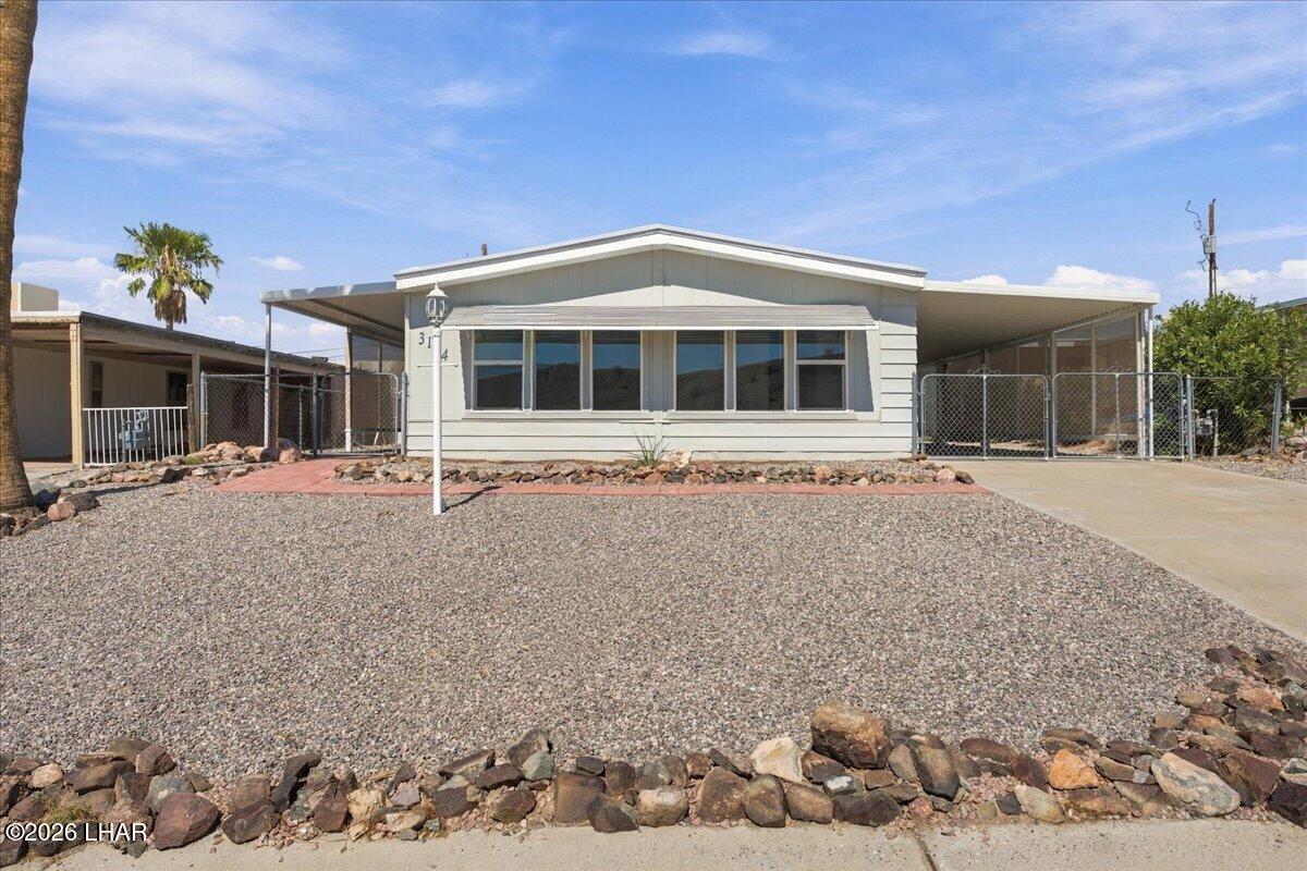 3104 E William Dr