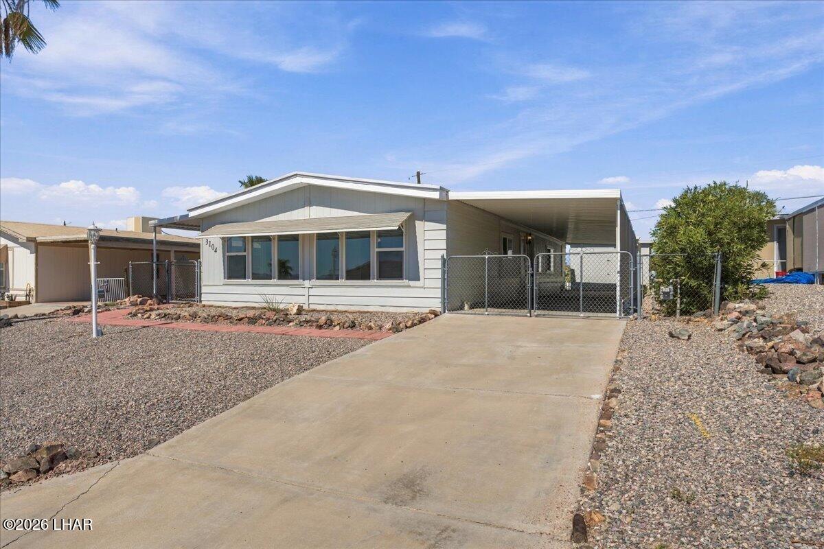 3104 E William Dr