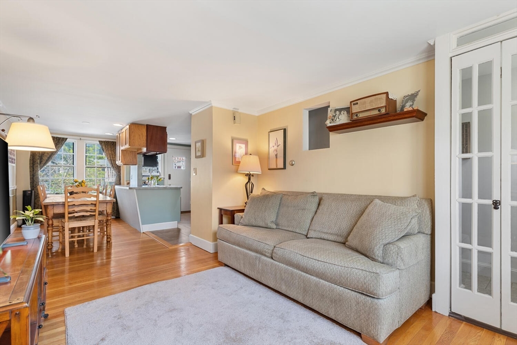 247 Washington Street # 9