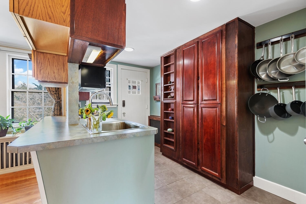 247 Washington Street # 9