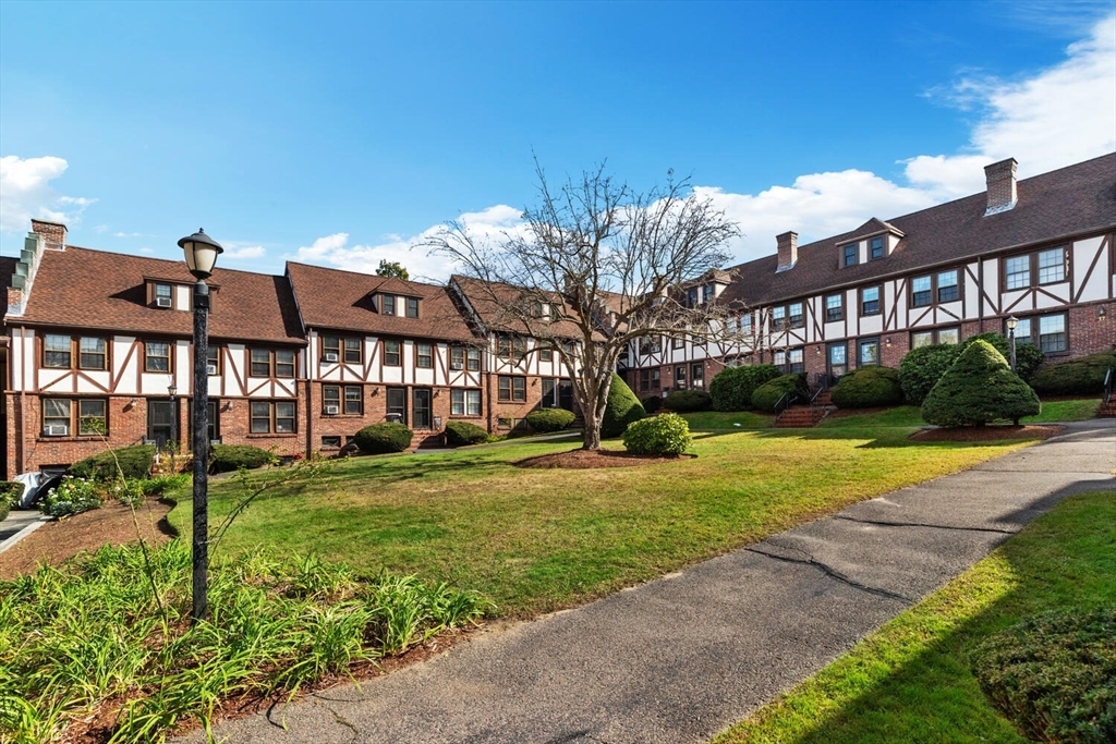 247 Washington Street # 9