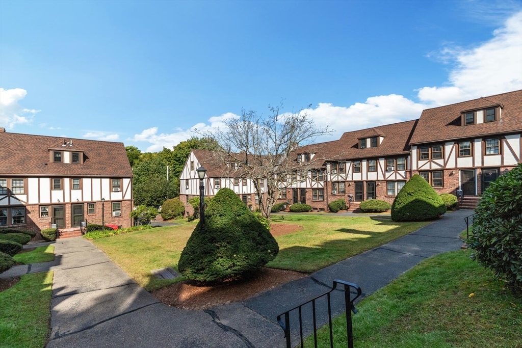 247 Washington Street # 9