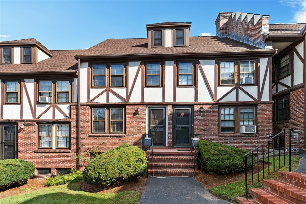 247 Washington Street # 9