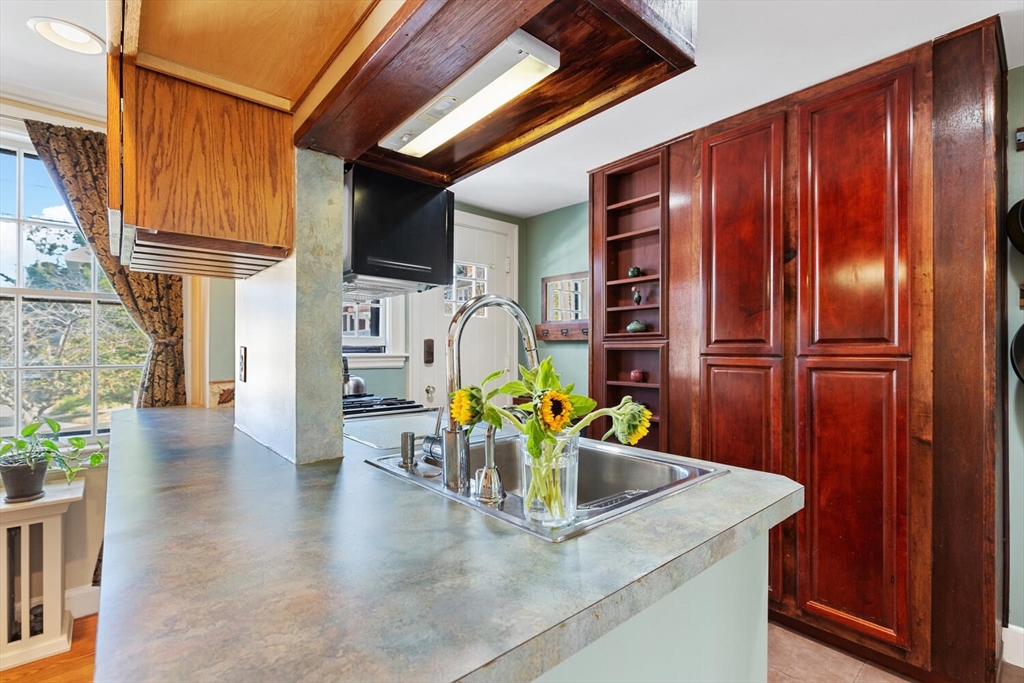 247 Washington Street # 9