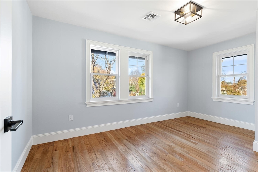 36 Oneida Road
