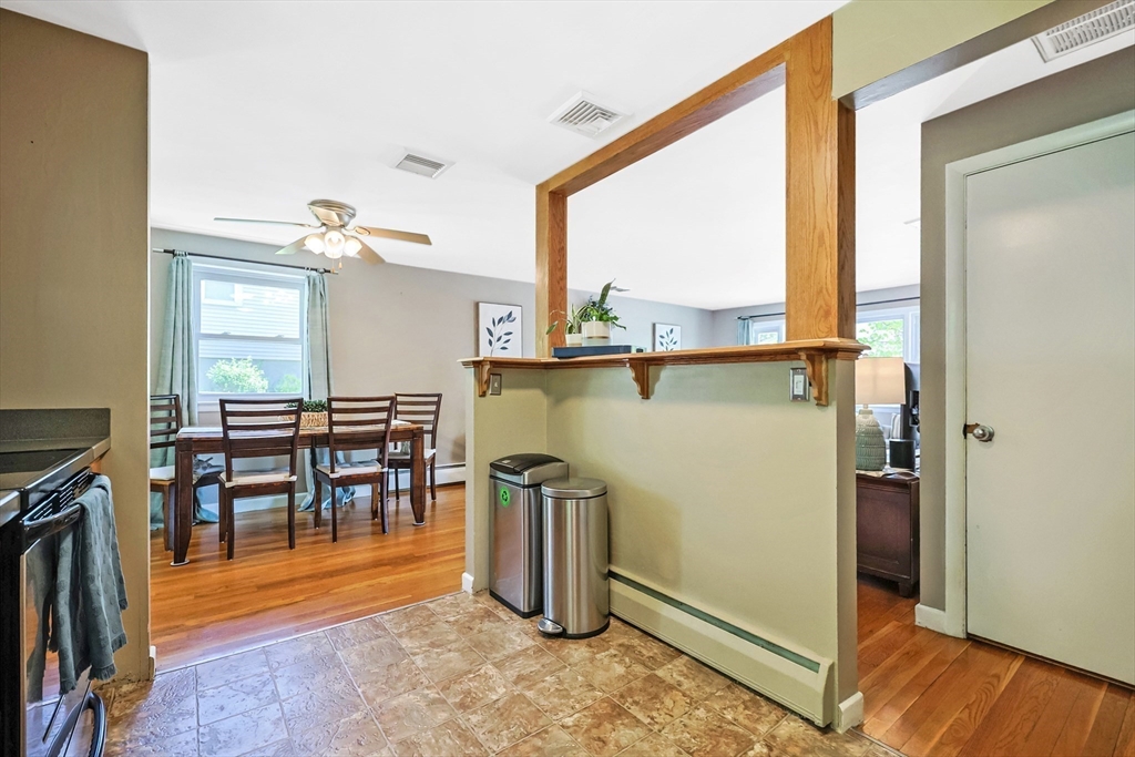 27 Sunflower Rd