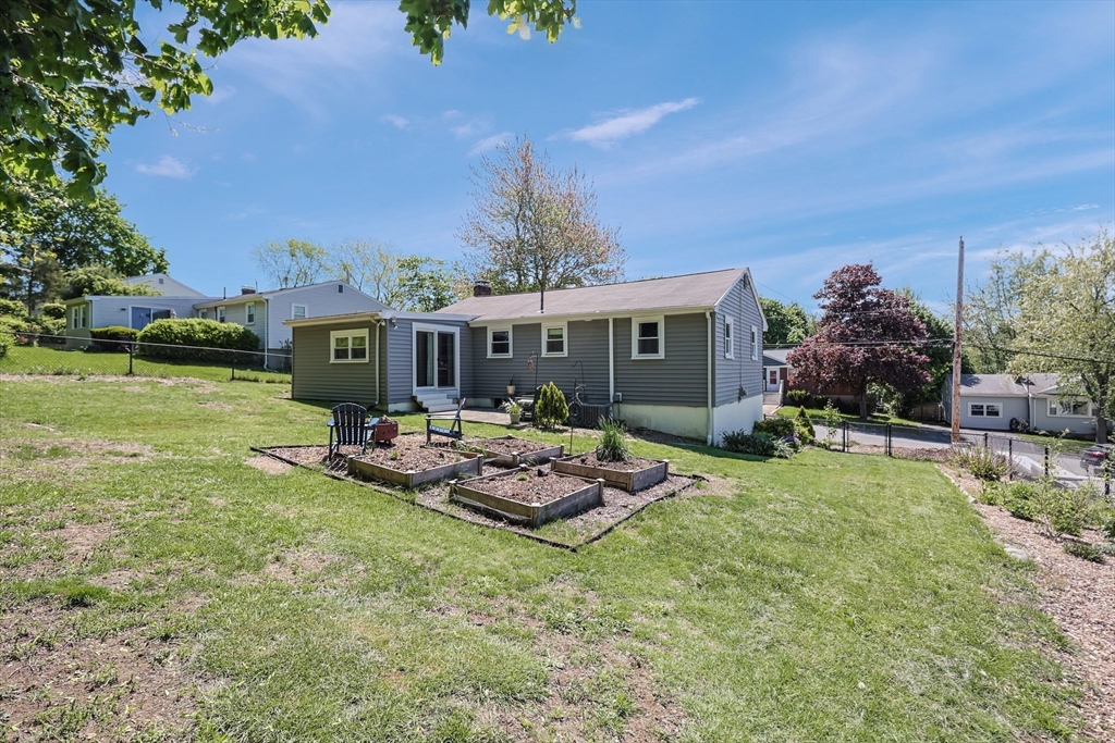 27 Sunflower Rd