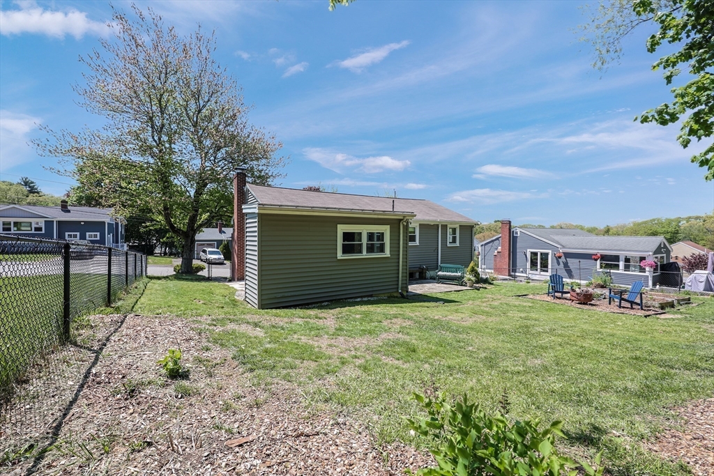 27 Sunflower Rd
