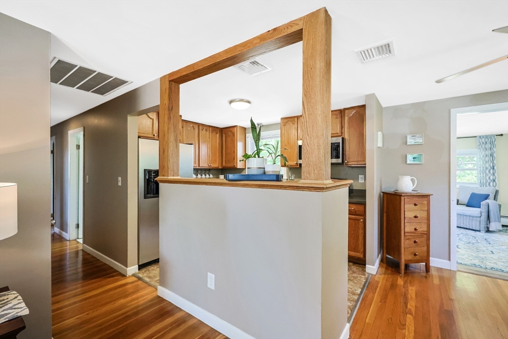 27 Sunflower Rd