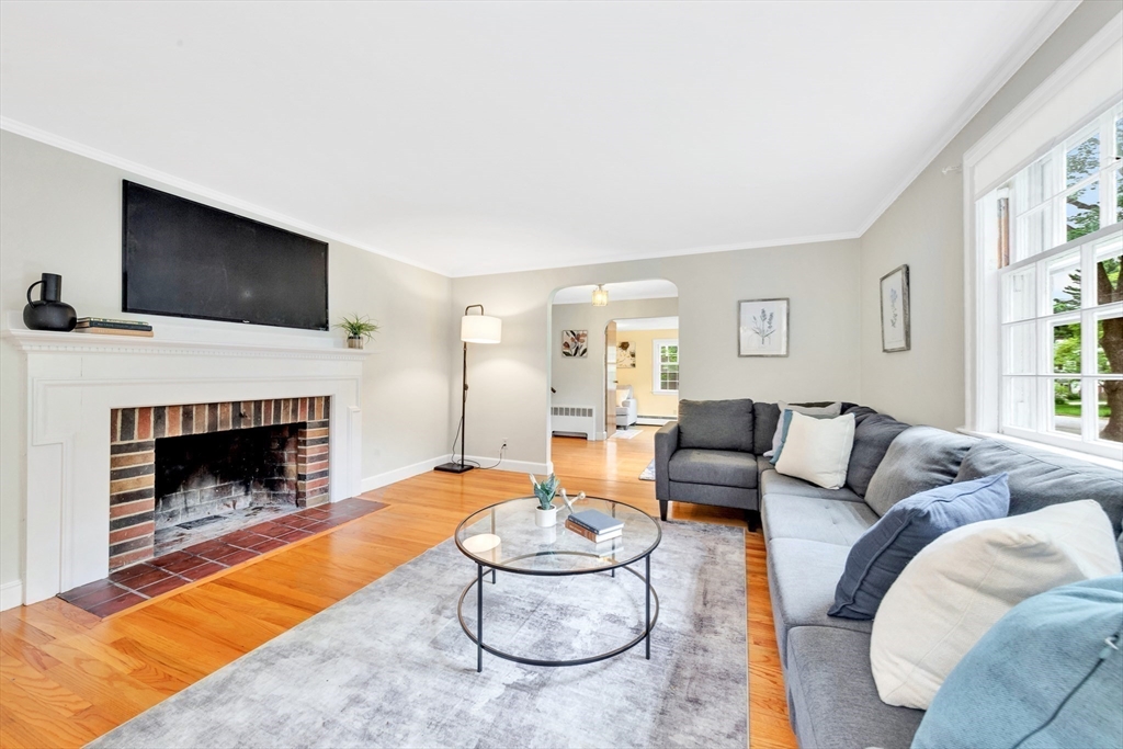25 Canterbury Road