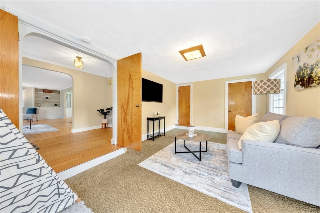 25 Canterbury Road