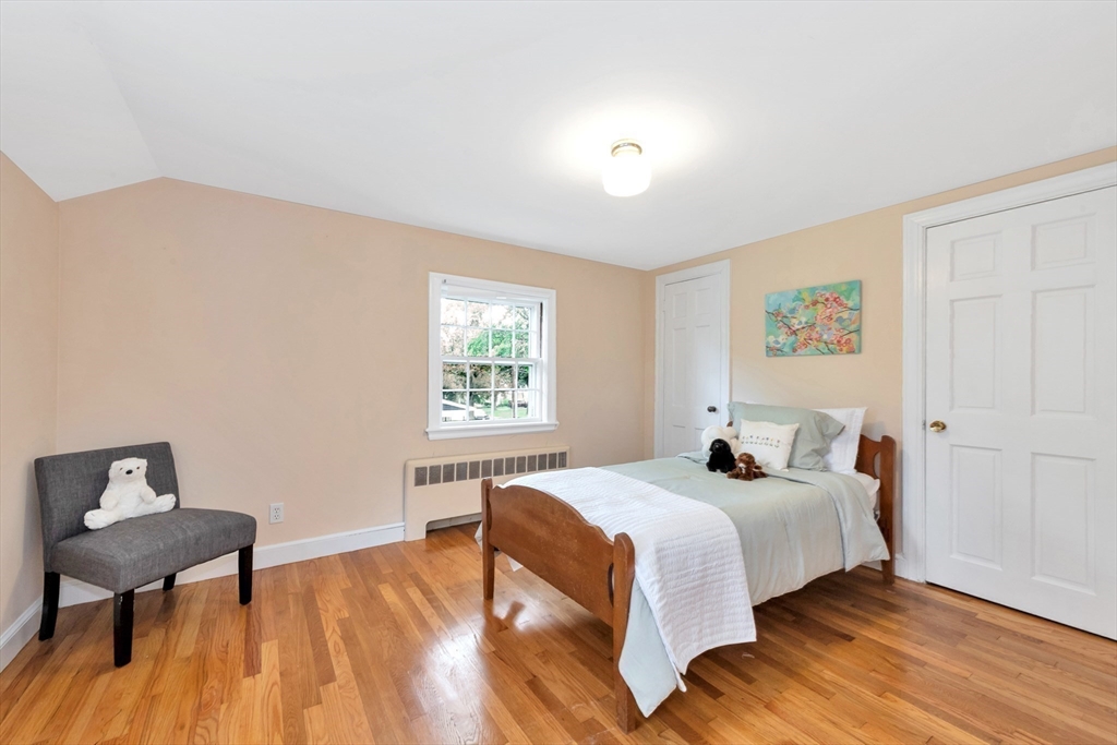 25 Canterbury Road