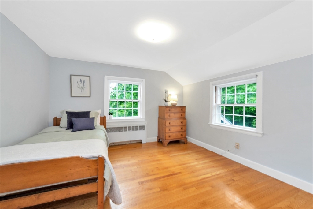 25 Canterbury Road
