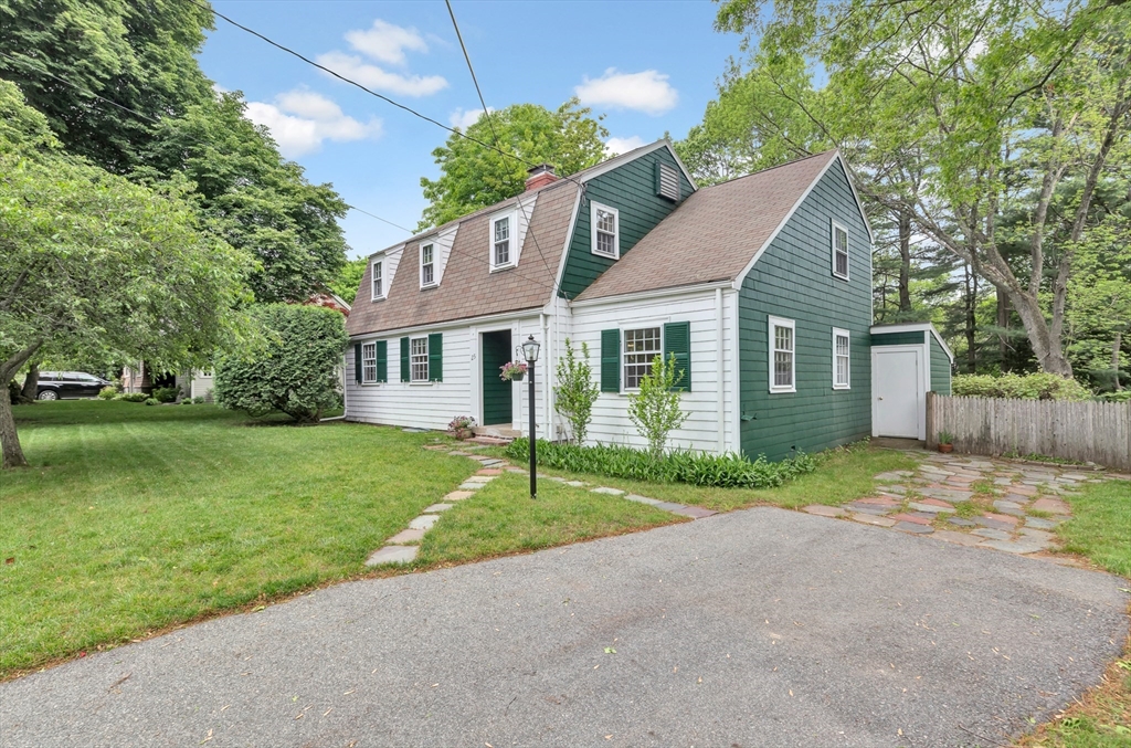 25 Canterbury Road