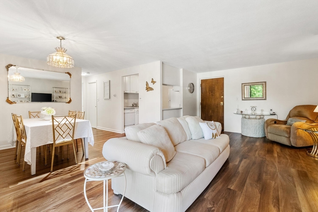 64 Main Street # 34B