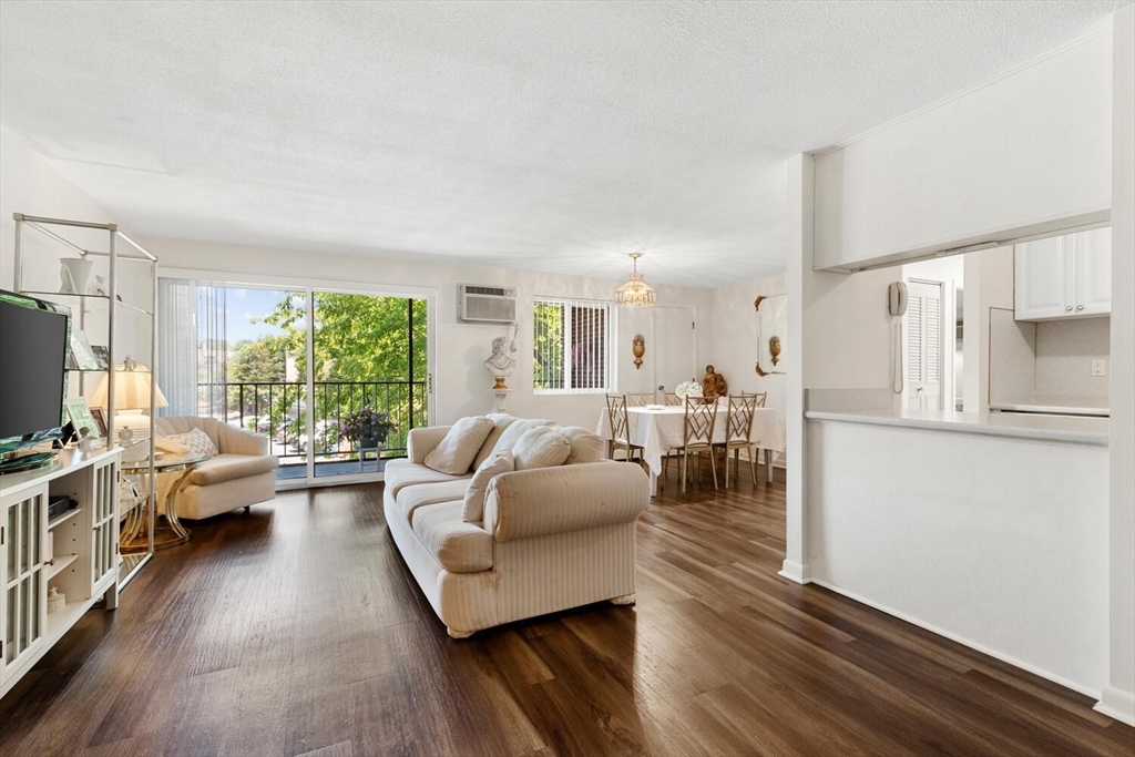 64 Main Street # 34B