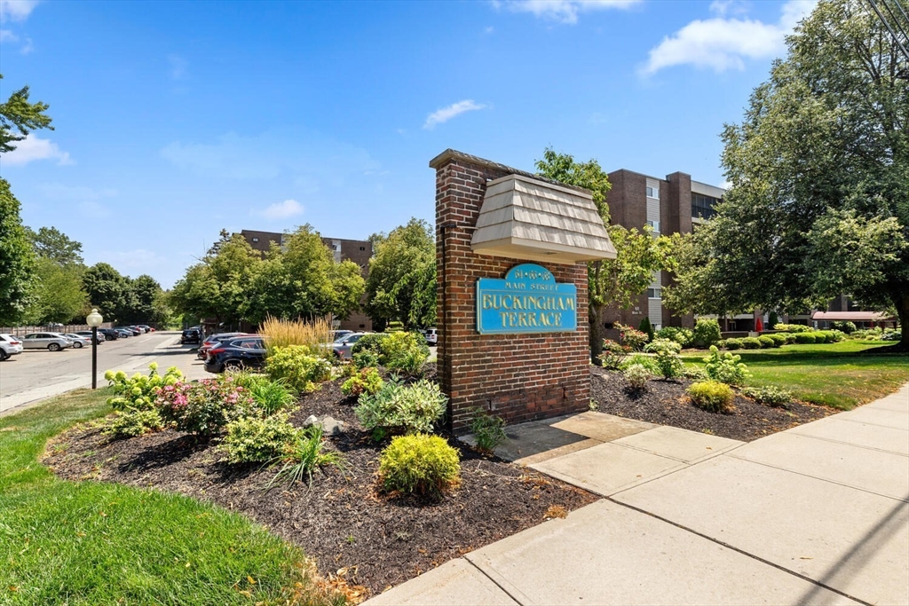 64 Main Street # 34B