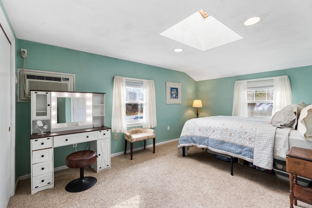 19 Dustin Young Lane