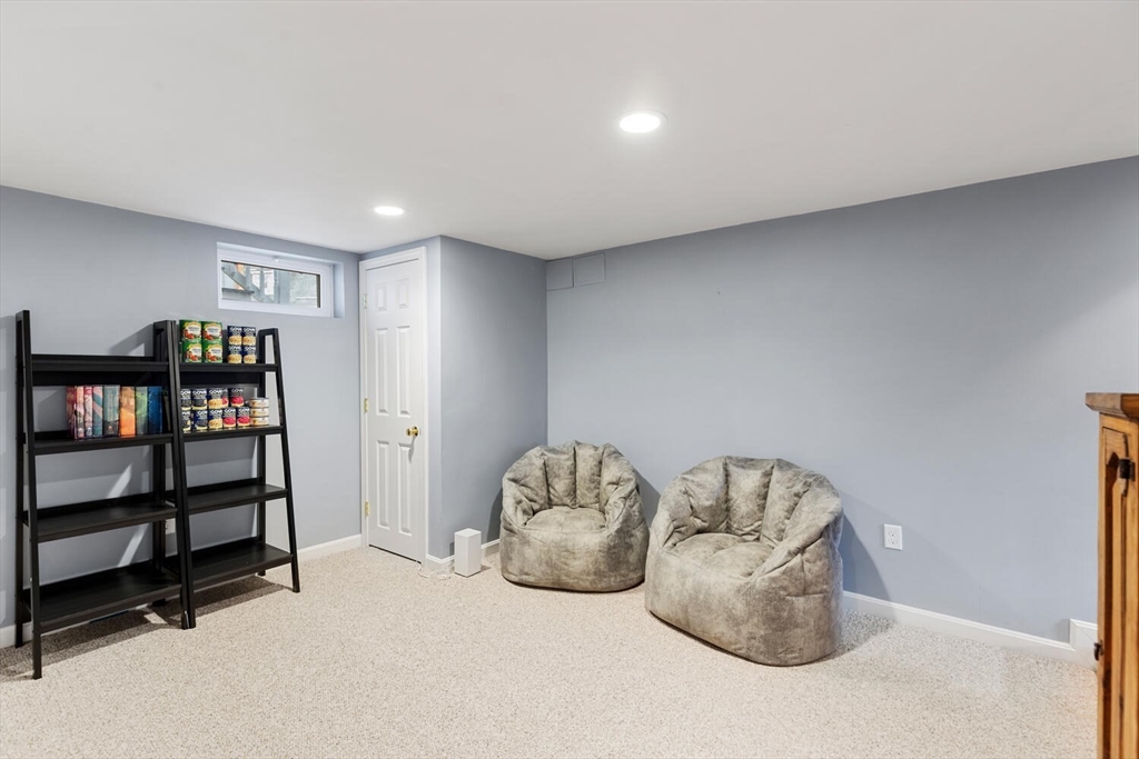 19 Dustin Young Lane