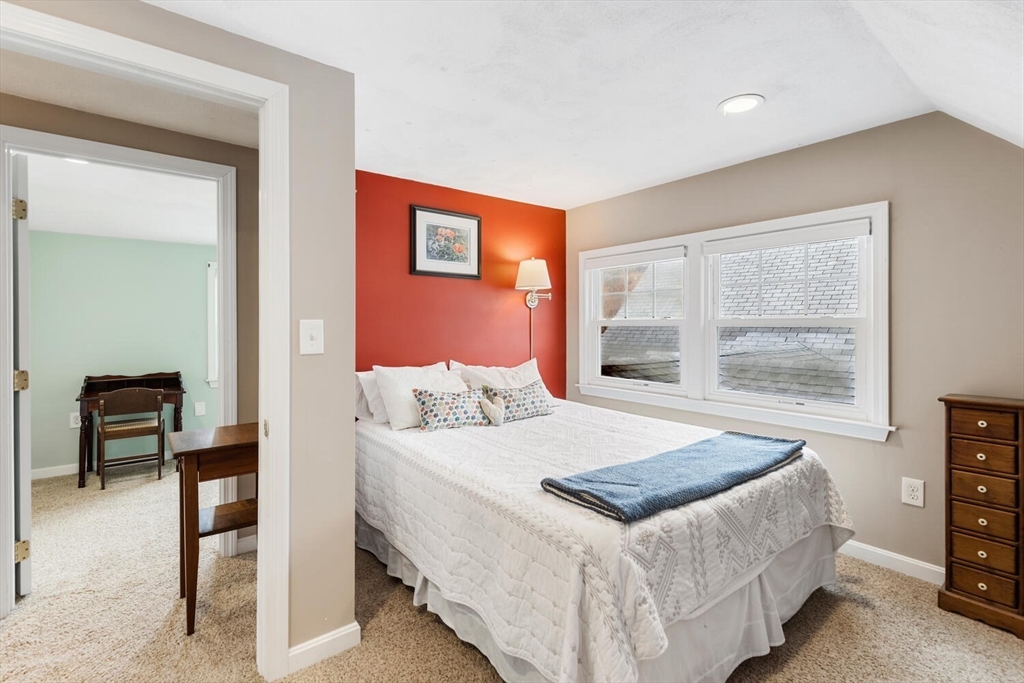 19 Dustin Young Lane