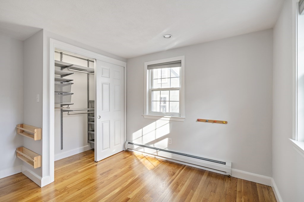 11 Evergreen Ln # 11