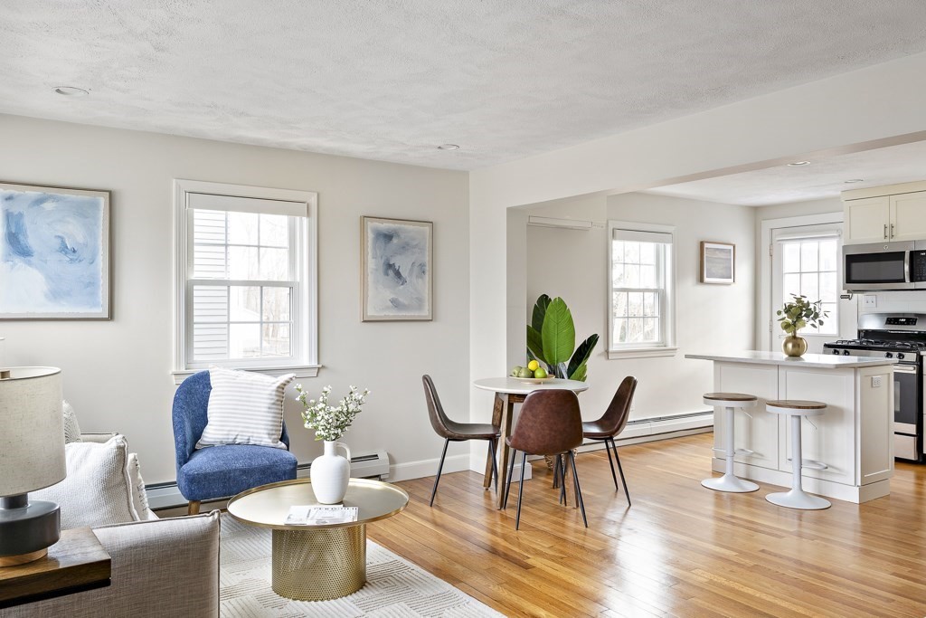 11 Evergreen Ln # 11