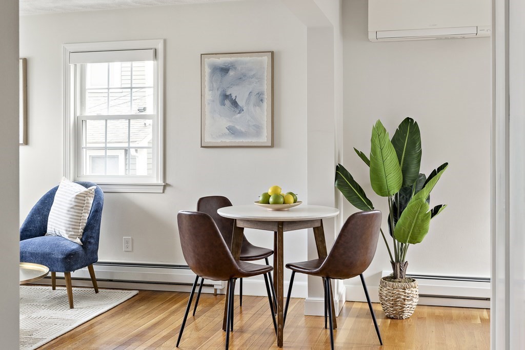 11 Evergreen Ln # 11