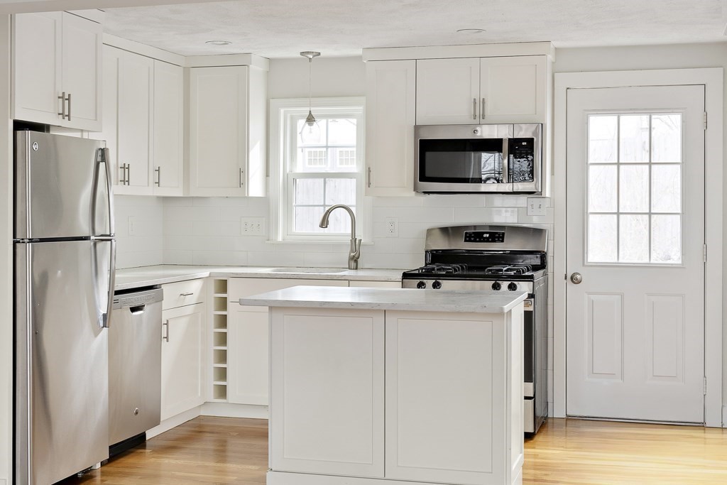 9 Evergreen Lane # 9