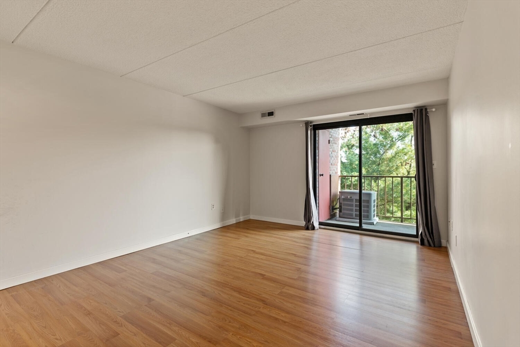 146 Marble Street # 507