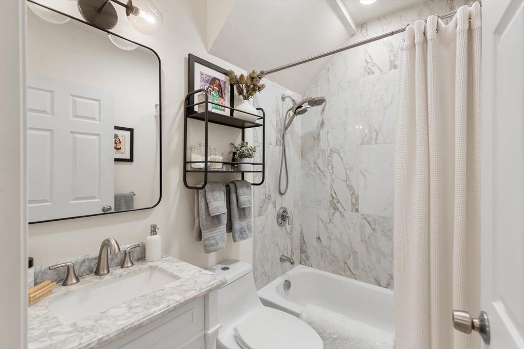 44 Henderson Street # 44