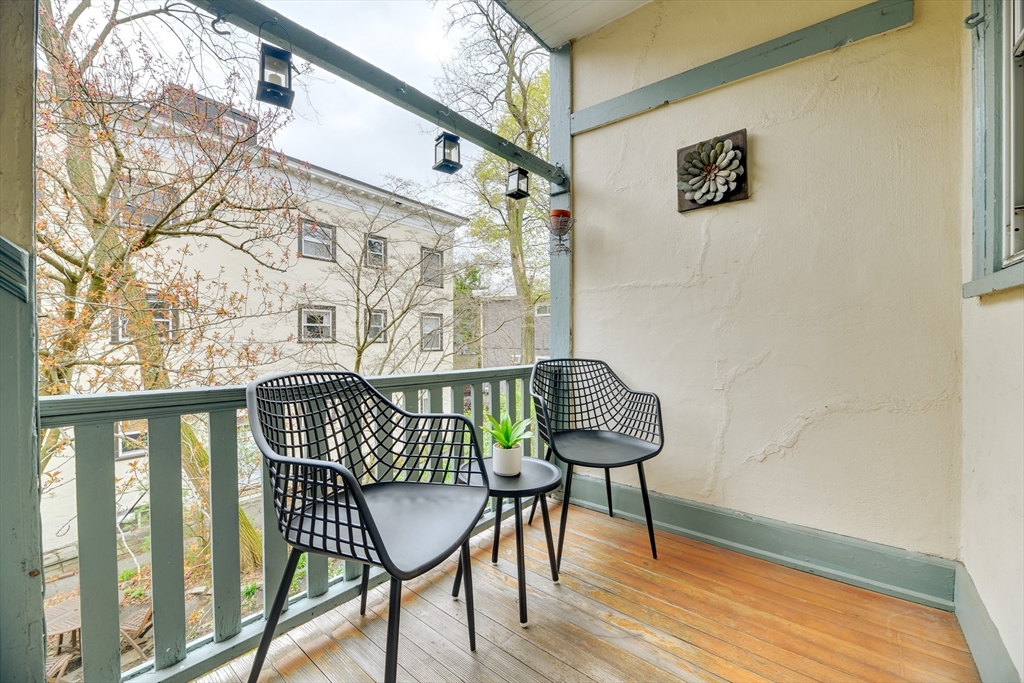 48 Crescent Street # 2