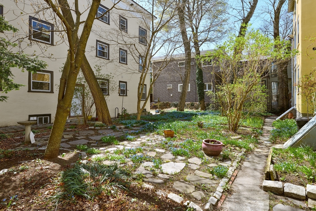 48 Crescent Street # 2