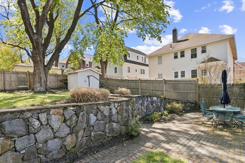 9 Governors Avenue # 2