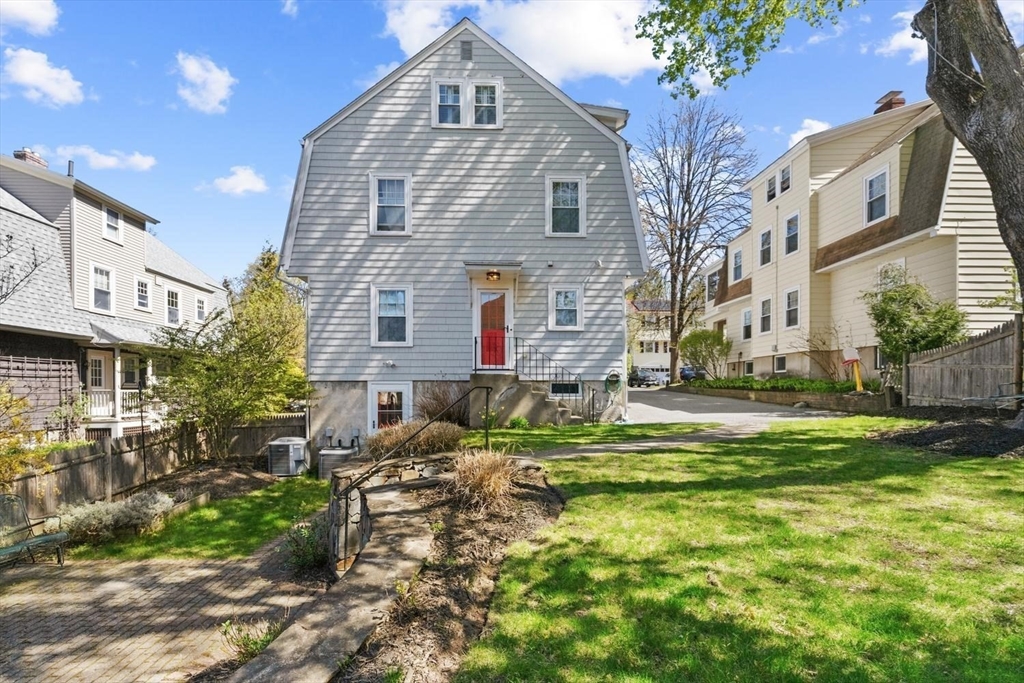 9 Governors Avenue # 2