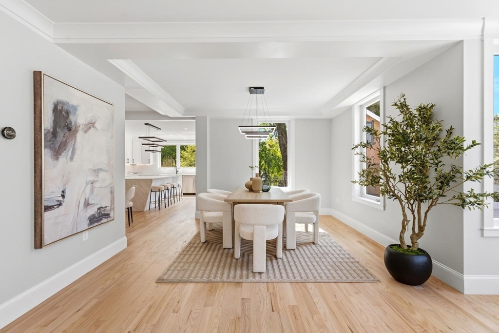 27 Lewis Avenue