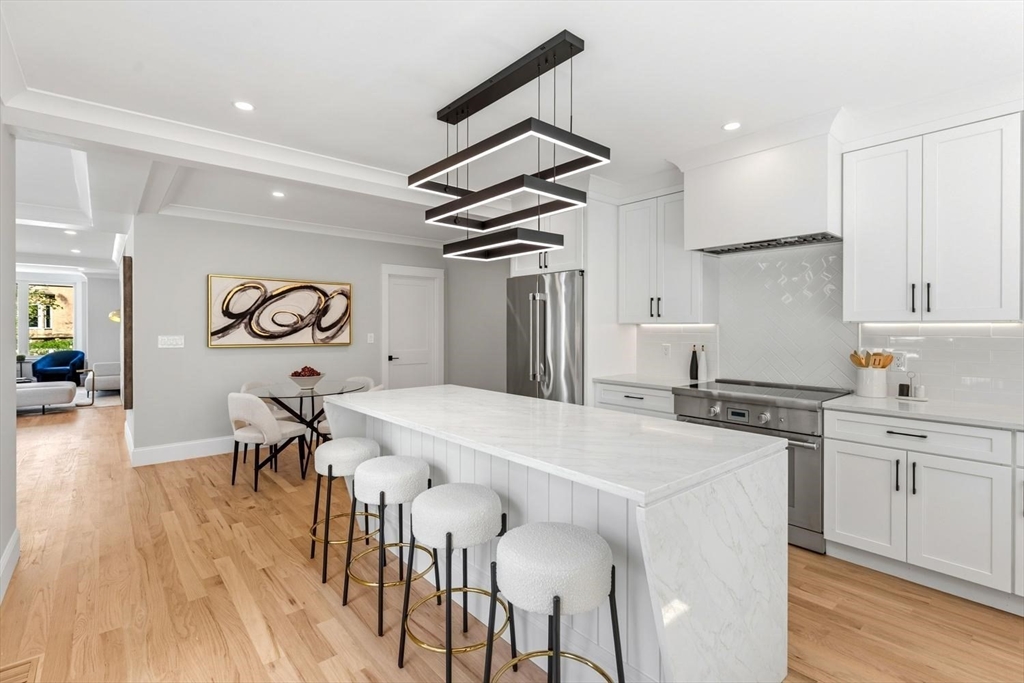27 Lewis Avenue