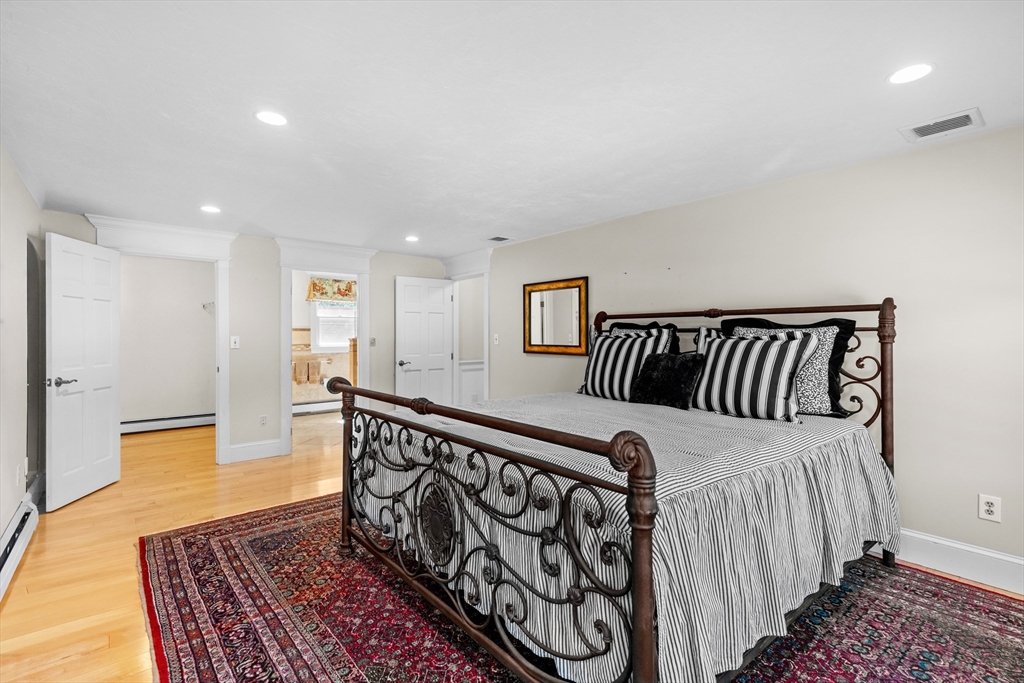 214 Presidential Dr