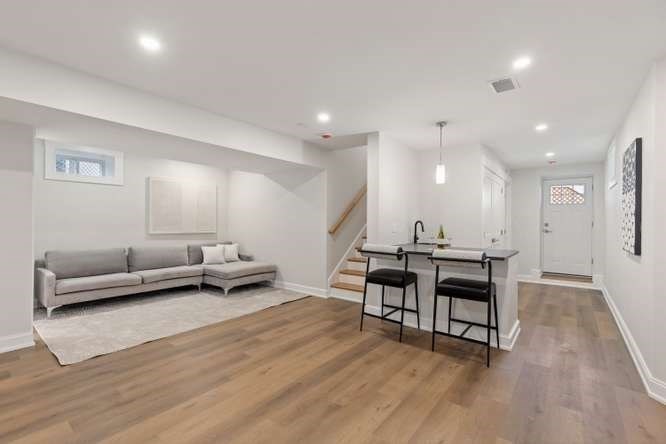 53 Sheridan Avenue # 1