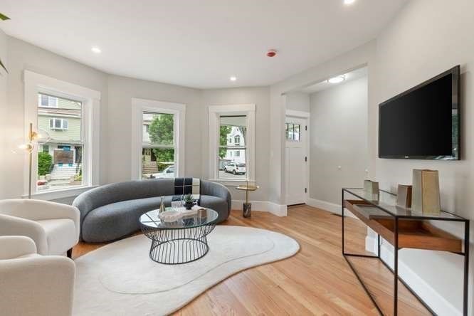 53 Sheridan Avenue # 1