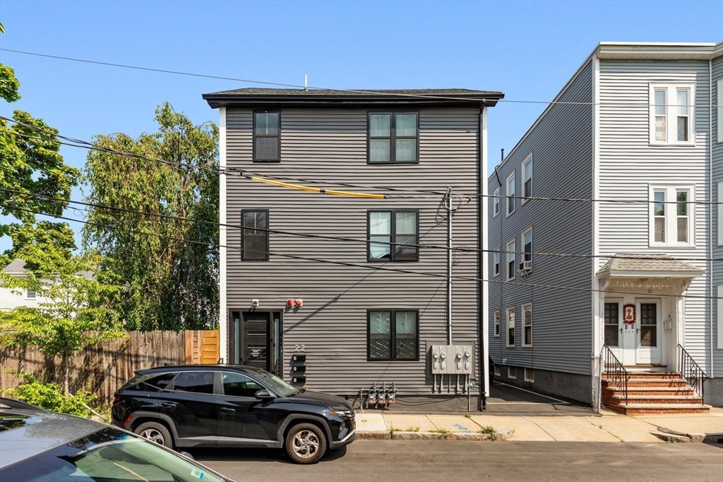 22 Hunting Street # 3P
