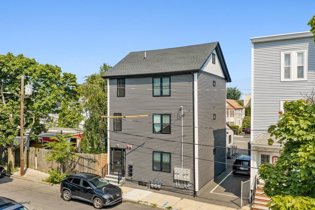 22 Hunting Street # 3P